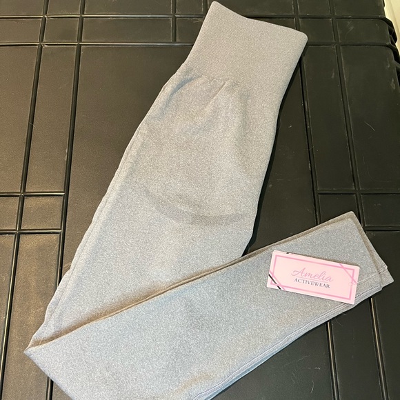 FELICITY SEAMLESS LEGGINGS - Picture 2 of 6